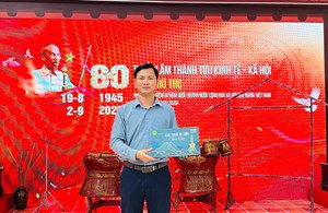 Hợp tác xã Nấm Tam Đảo tham gia Triển lãm A80, khẳng định thương hiệu Đông trùng Hạ thảo Việt Nam