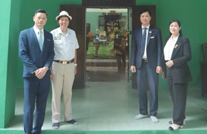 Lễ dâng hương tại Di tích Phủ Chủ Tịch chào mừng Quốc Khánh mừng 2 tháng 9.